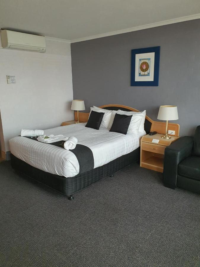 Capital Airport Motel Queanbeyan Exteriör bild