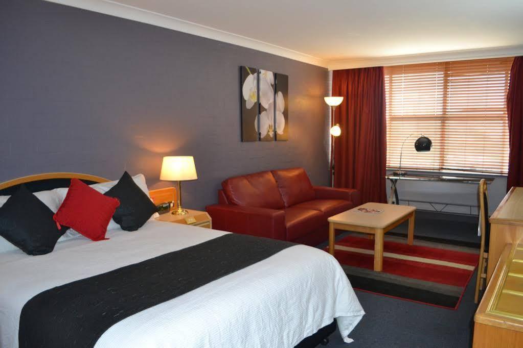 Capital Airport Motel Queanbeyan Exteriör bild